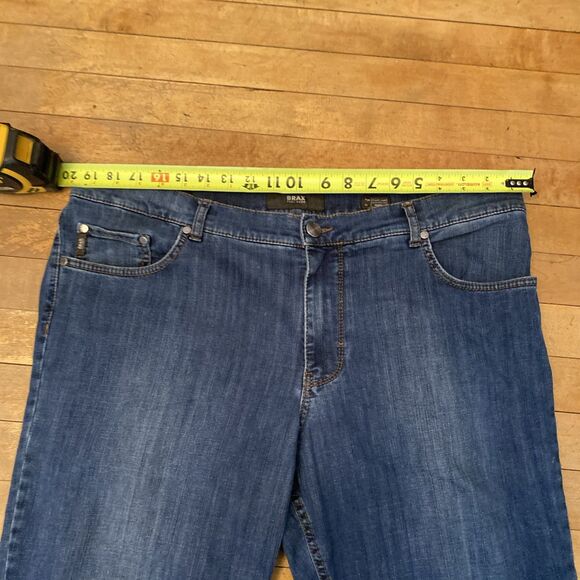 Brax Jeans Men’s Size 40x34 Cooper Denim Regular Stretch Medium Wash Straight - Picture 4 of 10